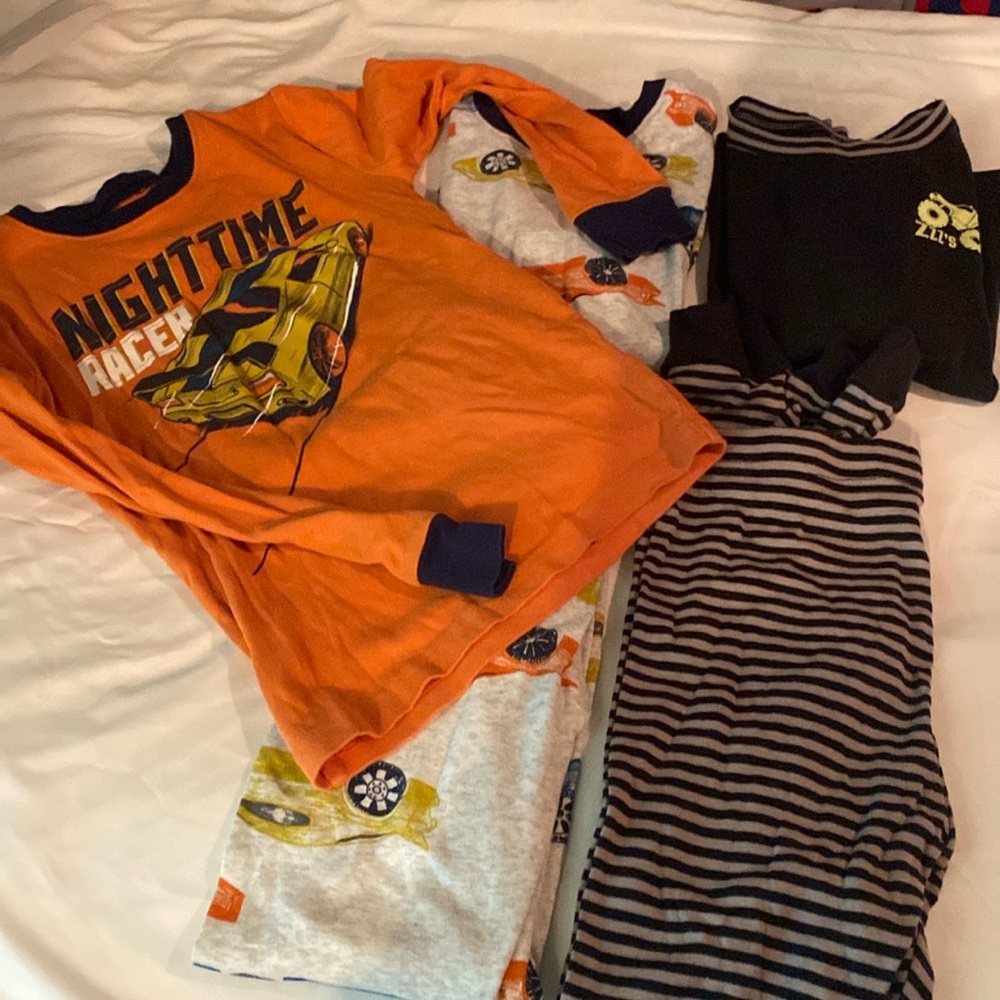 2 pair of boys pajamas